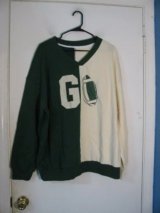 Football Sweatshirt 2XL New NWOT Green & Cream Knit Stretch - Picture 1 of 4